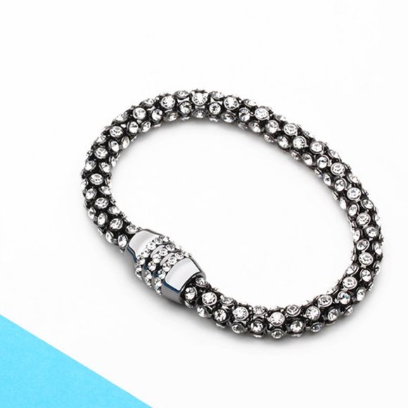 Inlaid Rhinestone Copper Bracelet For Women - Picture 8 of 9